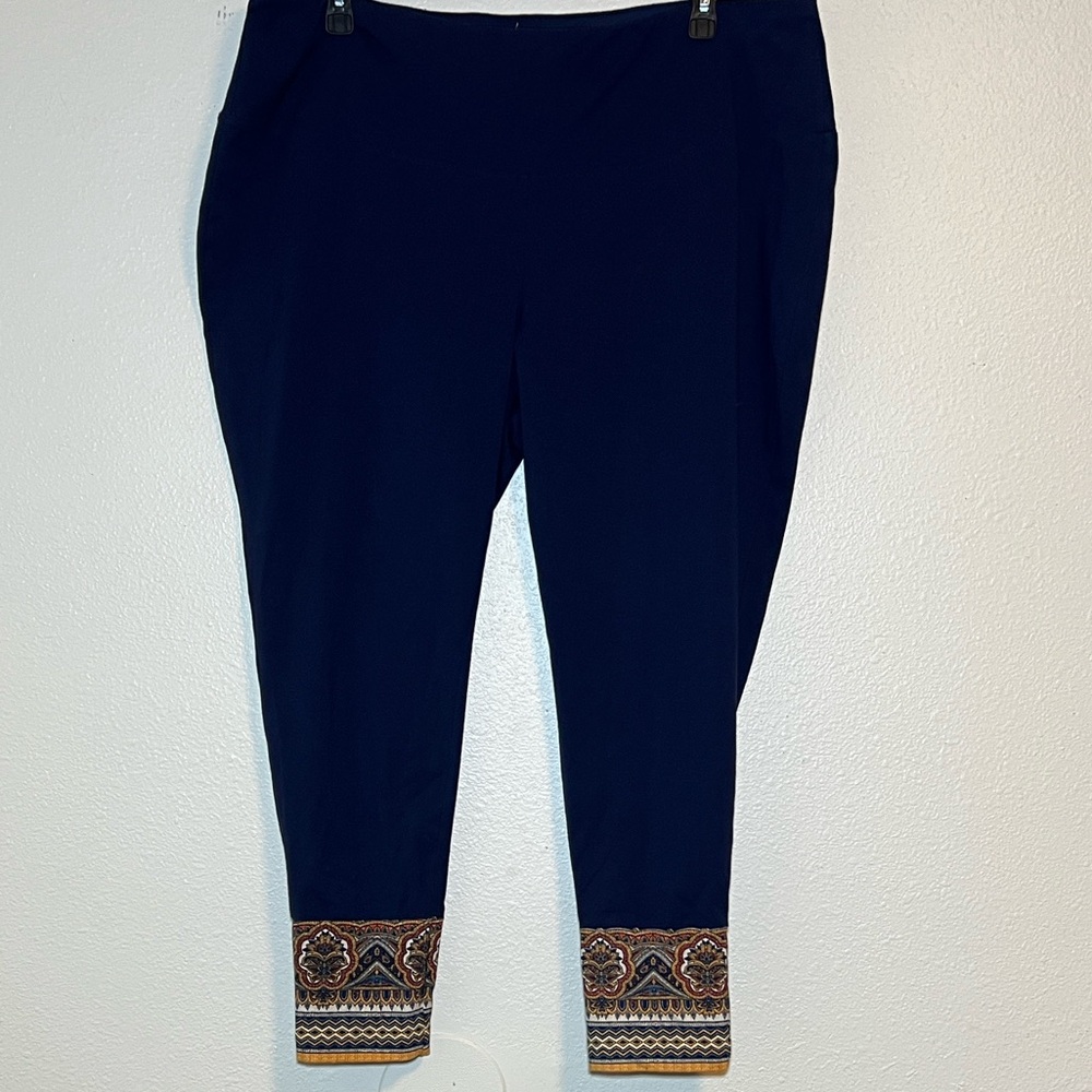 Chicos Zenergy Border Print Navy Blue Slimming Leggings Multi Color Size 20/22